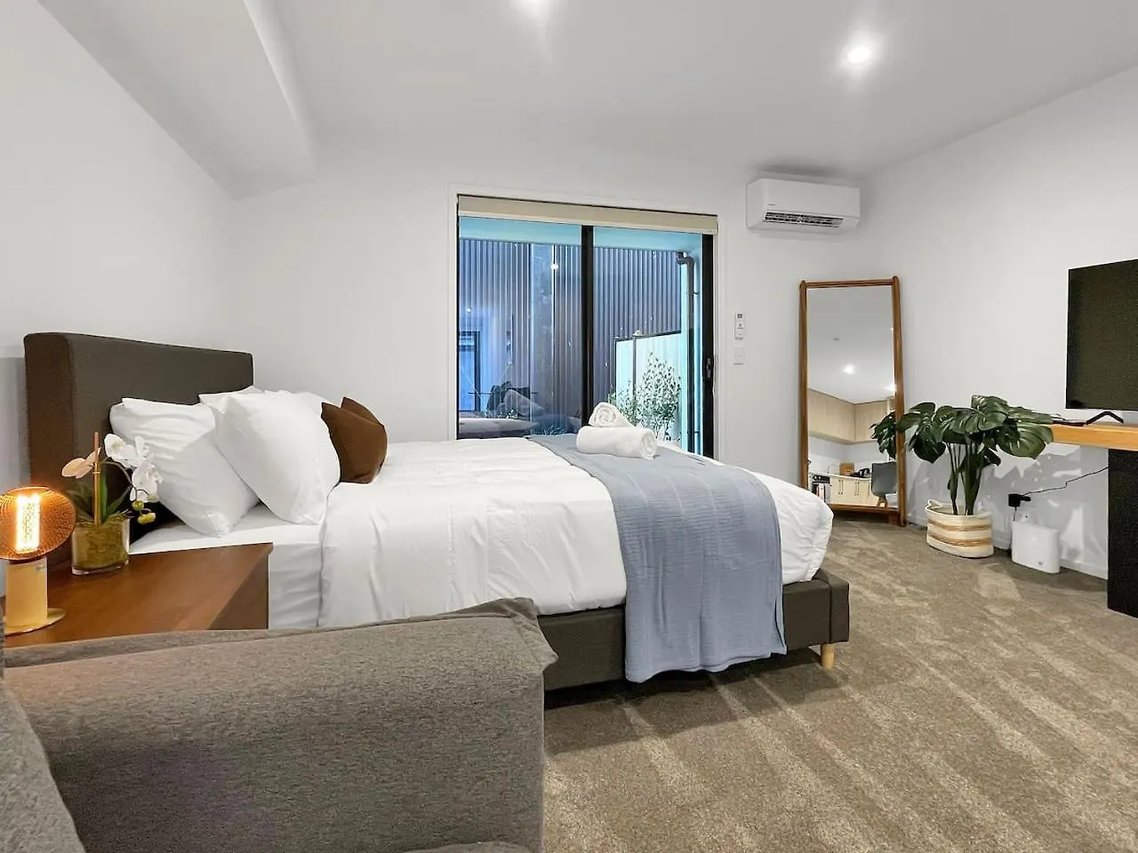 Cbd Gem - Studio On Allen Street Christchurch Apartamento
